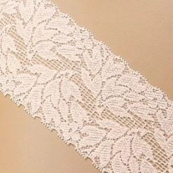 Bracli BEGOS Perlen- BH Preisreduziertes Auslaufmodell 12 Bracli BEGOS Perlen- BH Preisreduziertes Auslaufmodell -Meer Bekleidung bracli perlenstring spitze rosa 1 5 1 1 1 3