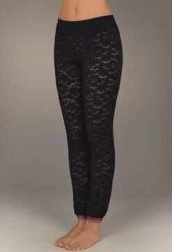 Hose KAINA 80 Aus Spitze Von Suggest -Meer Bekleidung hose spitze schwarz kaina pain de sucre suggest