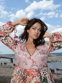 Seidenbatist Tunikakleid GINEVRA ROSA Von Laetitia Beachwear 11 Seidenbatist Tunikakleid GINEVRA ROSA Von Laetitia Beachwear -Meer Bekleidung kaftan rosa g133 laetitia 8