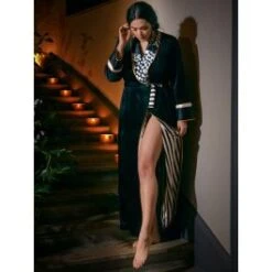 Samt Morgenmantel LUTHER Schwarz Gold Mit Seide Von Marjolaine