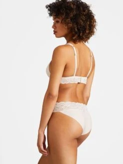Triangel BH SWEETESSENCE IK Microfaser Mit Spitze Von Aubade 25 Triangel BH SWEETESSENCE IK Microfaser Mit Spitze Von Aubade -Meer Bekleidung microfaser dessous ikc10 skin 4 sweetessence aubade