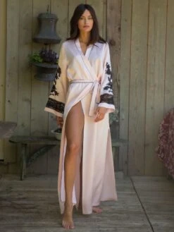 100% Seide Morgenmantel Lang MARJOLIE No. 6 Von Marjolaine -Meer Bekleidung morgenmantel lang seide 3mar2201 rosa schwarz marjolaine 8