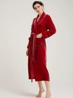 Seide-Viscose Samt Morgenmantel Lang DANIELA Uni Von Vivis -Meer Bekleidung morgenmantel seidensamt daniela v00039 berry vivs 2 6