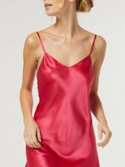 100% Seide Nachthemd CAROLINE Uni Von Vivis 33 100% Seide Nachthemd CAROLINE Uni Von Vivis -Meer Bekleidung nachthemd seide caroline v00003 geranio rot vivis 1