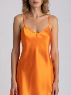 100% Seide Nachthemd CAROLINE Uni Von Vivis 28 100% Seide Nachthemd CAROLINE Uni Von Vivis -Meer Bekleidung nachthemd seide caroline v00003 mandarine orange vivis 1