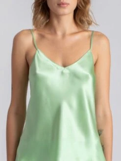 100% Seide Nachthemd CAROLINE Uni Von Vivis 27 100% Seide Nachthemd CAROLINE Uni Von Vivis -Meer Bekleidung nachthemd seide caroline v00003 sage mint vivis 1