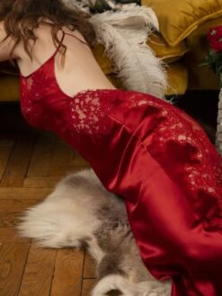 Stretchseide Neglige Lang NINA Marjolaine Lingerie 20 Stretchseide Neglige Lang NINA Marjolaine Lingerie -Meer Bekleidung nachtkleid lang cerise rubis nude 4nin3001 marjolaine 6