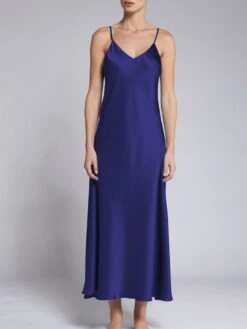 100% Seide Nachtkleid Lang DORINE Von Vivis 36 100% Seide Nachtkleid Lang DORINE Von Vivis -Meer Bekleidung nachtkleid seide dorine v00006 zaffiro vivis 1 1