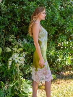 Seide Nachtkleid NYMPHE No. 5 Von Marjolaine -Meer Bekleidung neglige mittellang nymphe mousse naturel 4nym6101 marjolaine 2 8