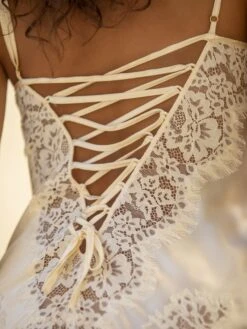 Stretchseide Nuisette Kurz RUBY Von Marjolaine -Meer Bekleidung nuisette stretchseide 4rub0201 0002ivoire ruby marjolaine 3 5