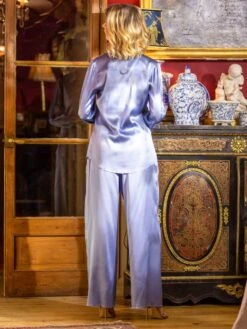 Seidenpyjama OXANA Stretchseide Von Marjolaine -Meer Bekleidung pyjama stretchseide jeansblau 4oxa5501 oxana marjolaine 3 7 1