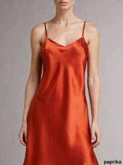 100% Seide Nachtkleid Lang DORINE Uni Von Vivis -Meer Bekleidung seide caroline dorine paprika vivis 1 3