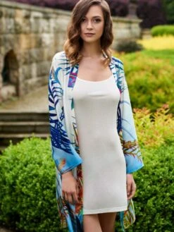Seide-Baumwolle Kimono LIV Weiß Bunt Von Gattina -Meer Bekleidung seide morgenmantel liv unterkleid pure 387003 391597 gattina