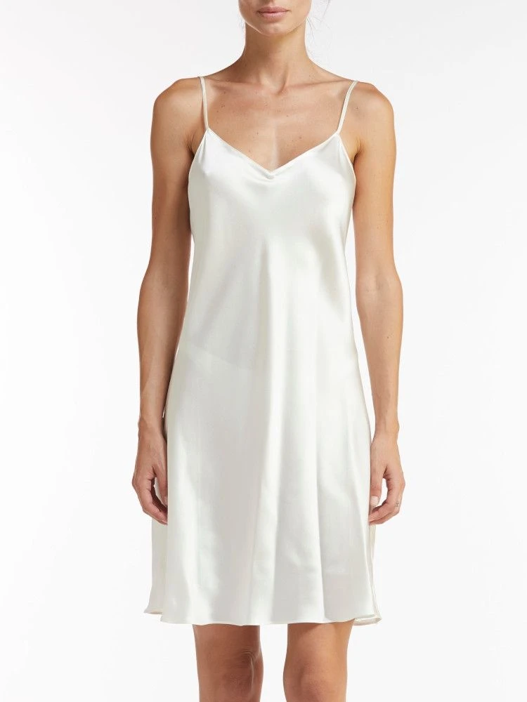 100% Seide Nachthemd CAROLINE Uni Von Vivis 6 100% Seide Nachthemd CAROLINE Uni Von Vivis – Bild 4