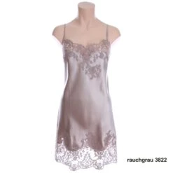 100% Seide Negligé CAPRICE Mittellang Von Marjolaine -Meer Bekleidung seide neglige caprice 3cap0104 rauchgrau 3822 marjolaine 1