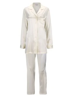 100% Seide Pyjama KLASSIK SATIN Von Eva B. Bitzer 17 100% Seide Pyjama KLASSIK SATIN Von Eva B. Bitzer -Meer Bekleidung seide pyjama 27319871 champagner bitzer 1 1 1