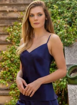 Seidentop 100% Seide ODON Uni Marjolaine - Viele Farben -Meer Bekleidung seidentop dunkelblau odon 0036 marjolaine 3 1 2 1 1