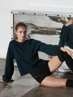 Wolle Kaschmir Kapuzen-Pullover AENOR 96 Von Pain De Sucre Suggest 17 Wolle Kaschmir Kapuzen-Pullover AENOR 96 Von Pain De Sucre Suggest -Meer Bekleidung wolle kaschmir pullover aenor tanne pain de sucre 3 3